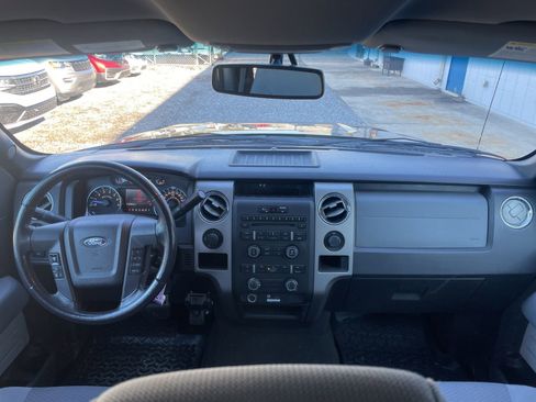 Used 2012 Ford F150 XLT w/ XLT Chrome Pkg image 9