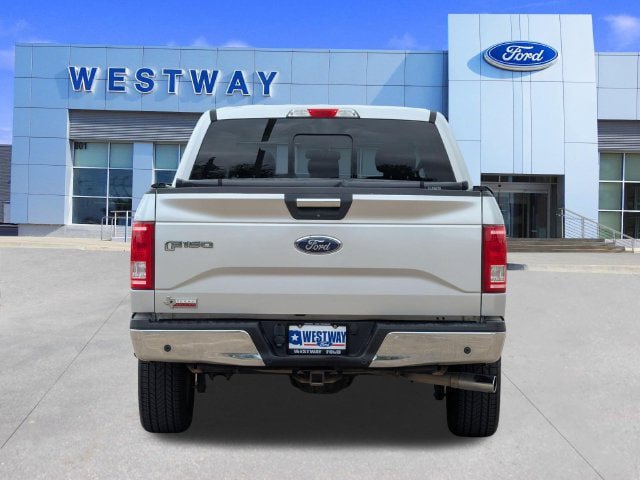 Used 2017 Ford F150 XLT w/ Equipment Group 302A Luxury RWD image 4