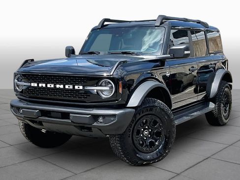 Used 2025 Ford Bronco Outer Banks w/ Sasquatch Package AWD/4WD image 39