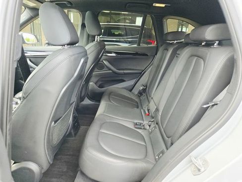 Used 2019 BMW X1 xDrive28i w/ Convenience Package AWD/4WD image 17