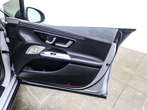 Used 2023 Mercedes-Benz EQE 350+ Sedan image 23