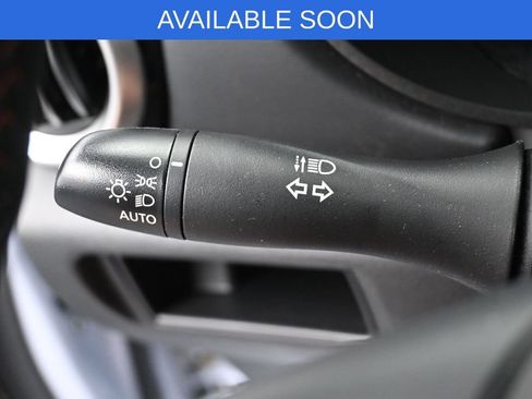 Used 2025 Nissan Versa SR w/ Trunk Package FWD image 17