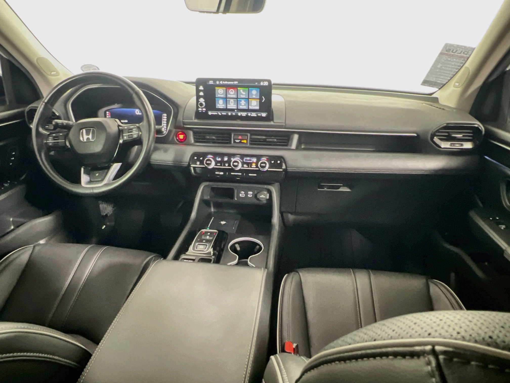 Used 2024 Honda Pilot Elite image 30