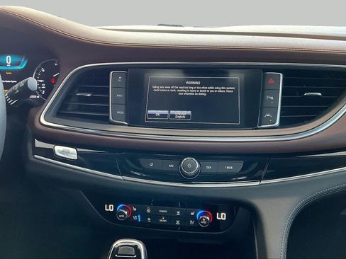 Used 2019 Buick Enclave Avenir w/ Avenir Technology Package AWD/4WD image 6
