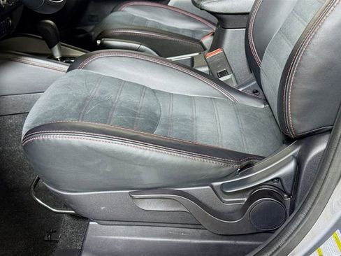 Used 2024 Mitsubishi Outlander Sport ES image 17