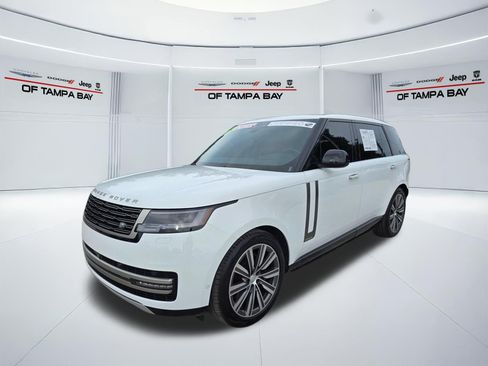Used 2025 Land Rover Range Rover Long Wheelbase Autobiography AWD/4WD image 2