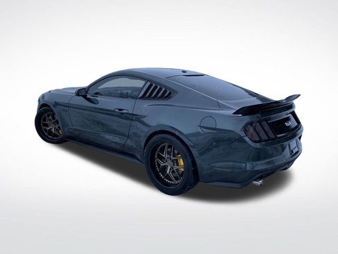 Used 2016 Ford Mustang GT Premium image 3