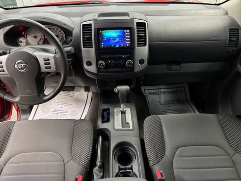 Used 2017 Nissan Frontier Desert Runner RWD image 11