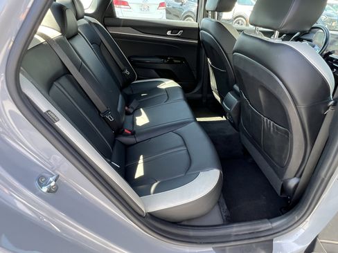 Certified 2025 Kia K5 GT-Line image 17