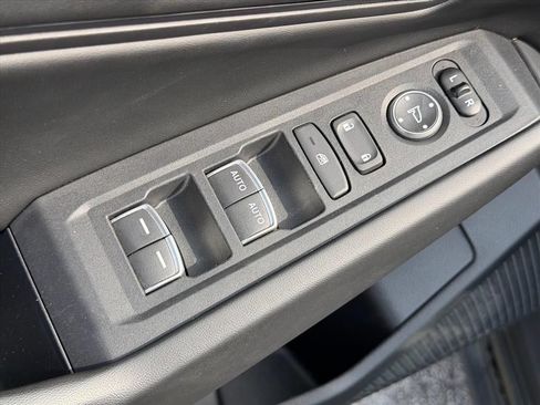 Used 2023 Honda Accord EX image 17
