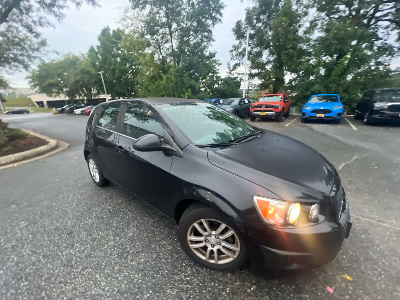 Used 2013 Chevrolet Sonic LT FWD image 5