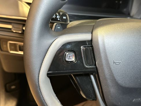 New 2026 Lincoln Corsair Premiere image 21