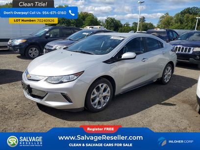 Used 2018 Chevrolet Volt Premier w/ Driver Confidence Package