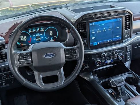 Used 2021 Ford F150 Lariat AWD/4WD image 13