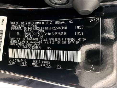Used 2025 Toyota Sienna XLE w/ XLE Plus Package AWD/4WD image 37