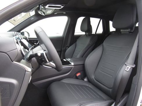 New 2026 Mercedes-Benz GLC 300 4MATIC image 10