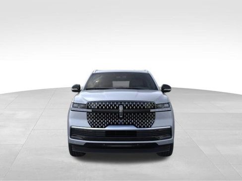 New 2026 Lincoln Navigator Reserve AWD/4WD image 7