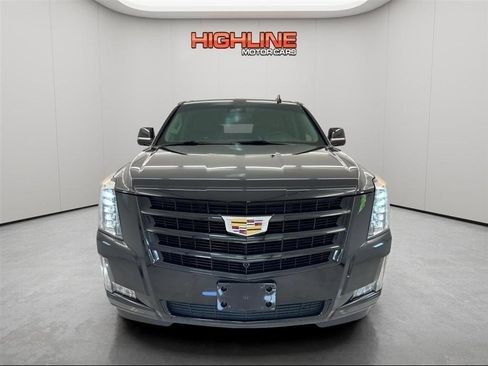 Used 2020 Cadillac Escalade ESV Luxury w/ Escalade Sport Edition RWD image 2