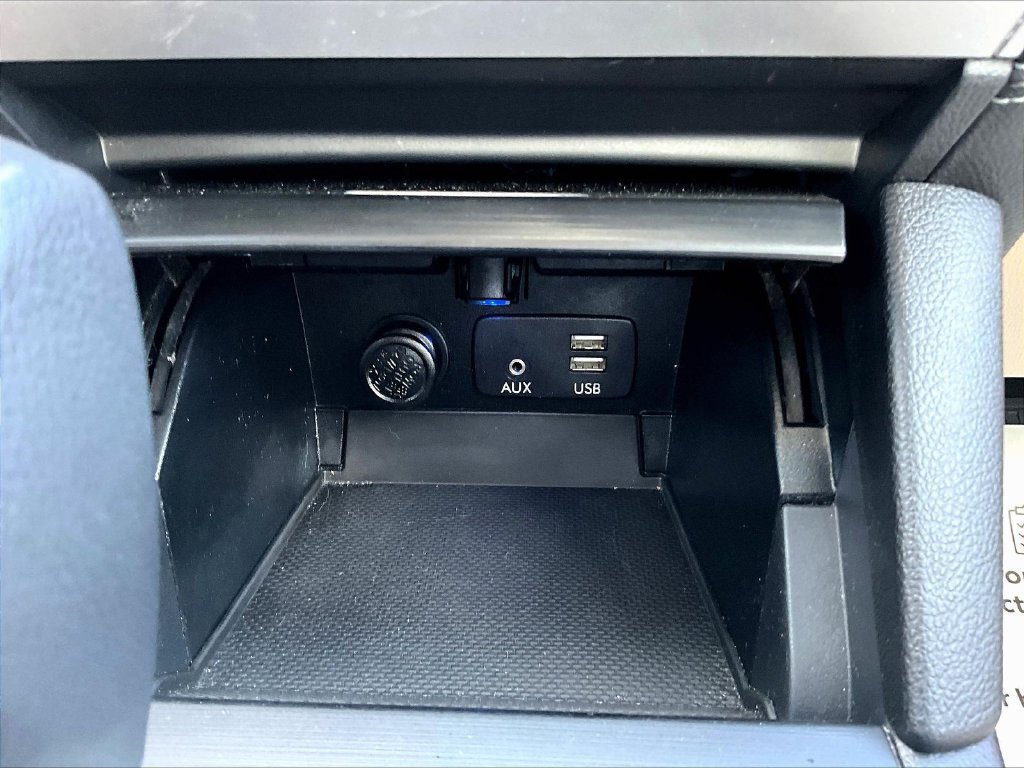 Used 2018 Subaru Legacy 2.5i Premium AWD/4WD image 16