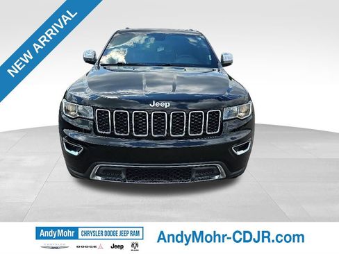 Used 2018 Jeep Grand Cherokee Limited AWD/4WD image 3