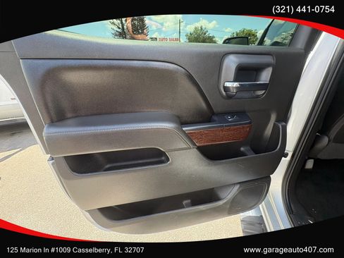 Used 2017 GMC Sierra 1500 SLT w/ SLT Premium Package AWD/4WD image 17