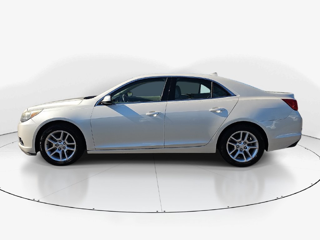 Used 2013 Chevrolet Malibu Eco w/ Navigation Package FWD image 10