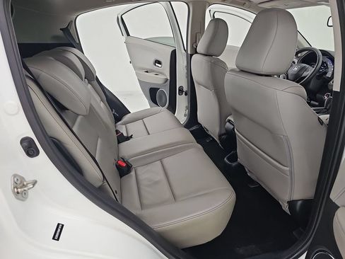 Used 2017 Honda HR-V EX-L image 13