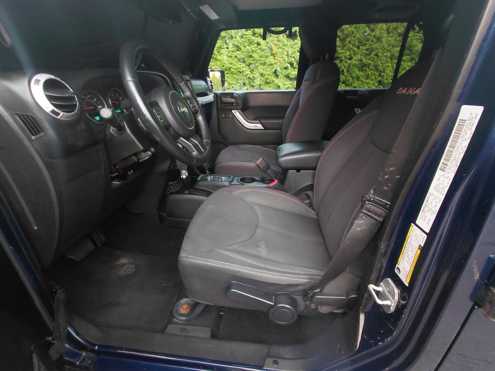 Used 2013 Jeep Wrangler Unlimited Sahara w/ Mopar Chrome Edition Group AWD/4WD image 2