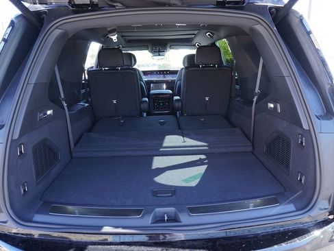 New 2026 Cadillac Escalade IQL Luxury image 7