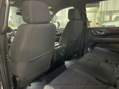 Used 2023 Chevrolet Suburban LS image 14