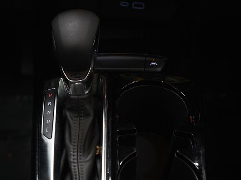 Used 2024 Chevrolet Trax ACTIV w/ Sunroof Package image 19