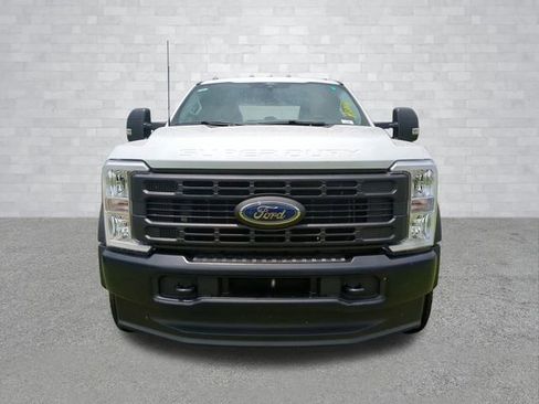 New 2025 Ford F550 4x4 Crew Cab Super Duty image 17