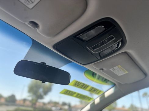 Used 2019 Kia Sorento L image 29