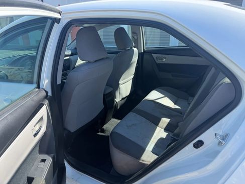 Used 2017 Toyota Corolla LE image 9