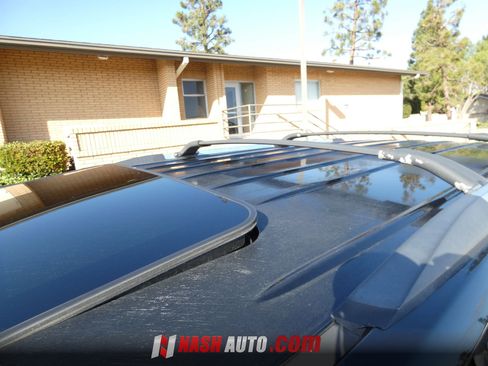 Used 2017 GMC Yukon Denali w/ Open Road Package RWD image 19