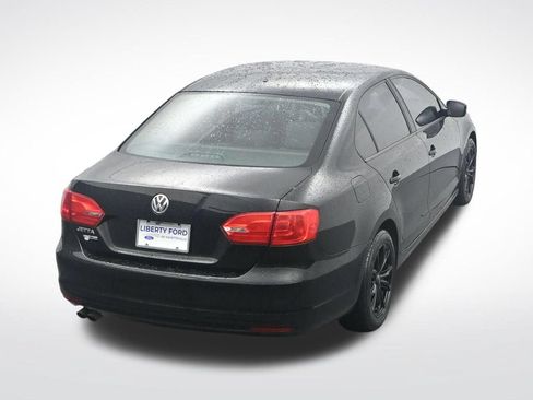 Used 2013 Volkswagen Jetta S FWD image 34