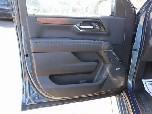 New 2026 GMC Yukon XL Denali w/ Denali Reserve Package image 24