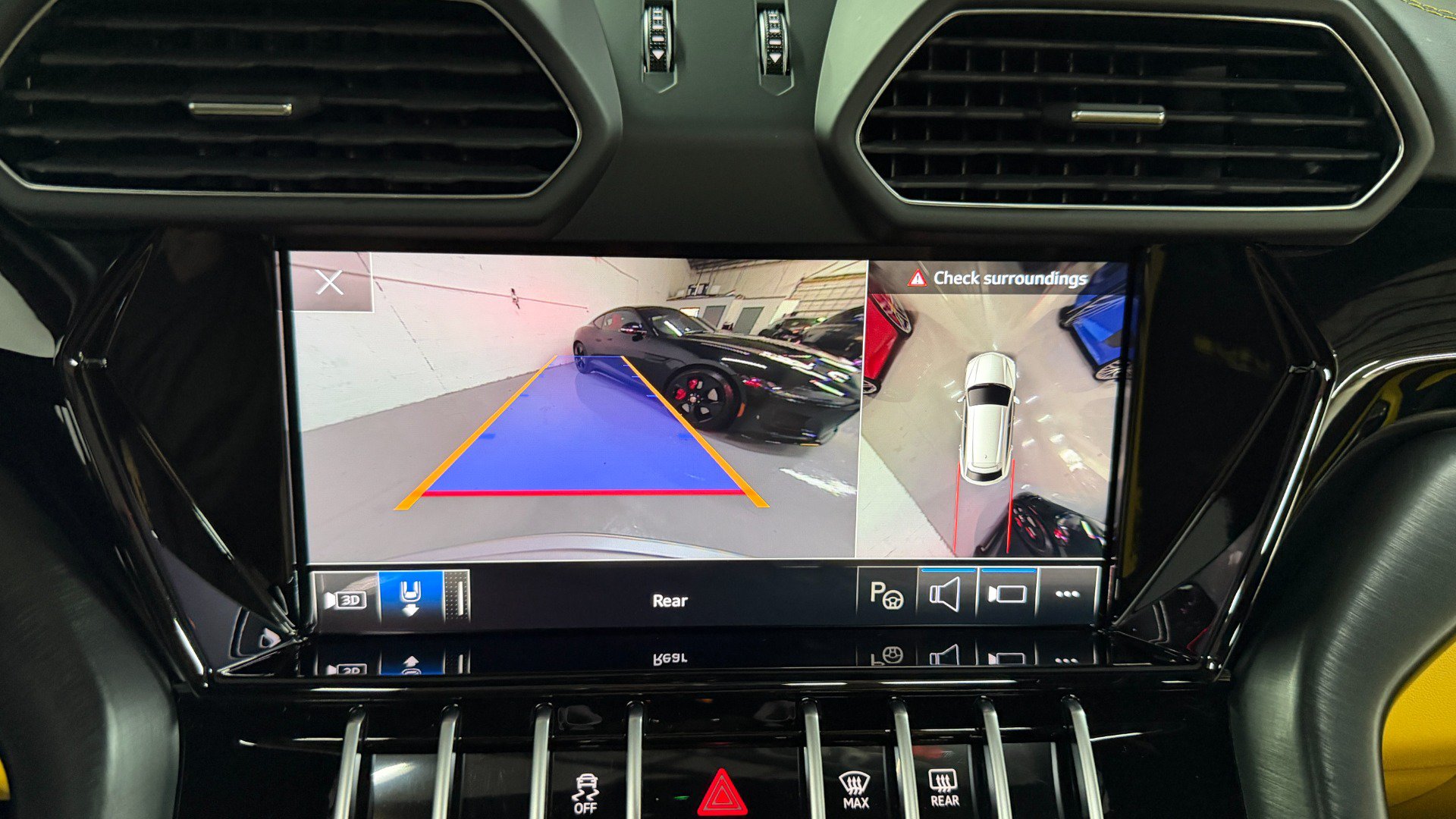 Used 2022 Lamborghini Urus AWD/4WD image 79