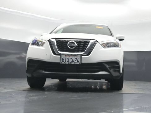 Used 2020 Nissan Kicks SV FWD image 43