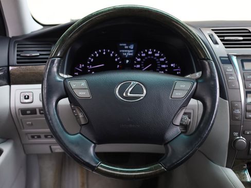 Used 2008 Lexus LS 460 RWD image 36