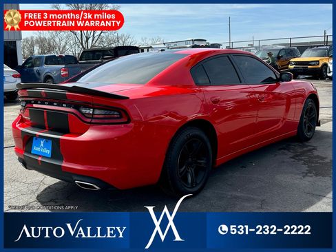 Used 2022 Dodge Charger SXT RWD image 7