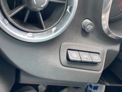 Used 2019 Chevrolet Camaro SS RWD image 30
