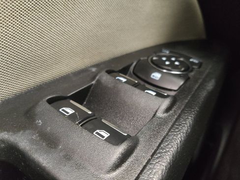 Used 2020 Ford Fusion S FWD image 27