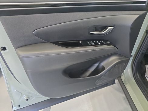 Certified 2024 Hyundai Santa Cruz Limited AWD/4WD image 10