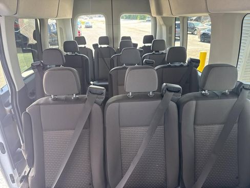Used 2024 Ford Transit 350 XLT image 26