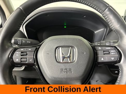 Used 2025 Honda HR-V EX-L image 15