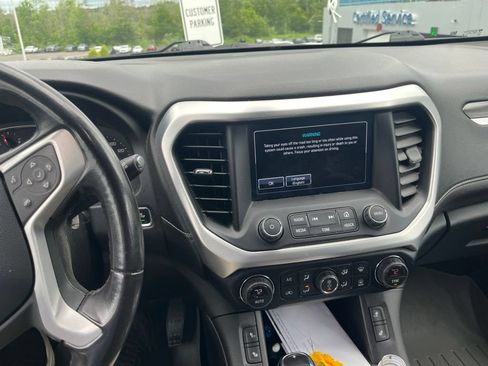 Used 2019 GMC Acadia SLT AWD/4WD image 2
