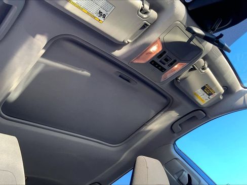 Used 2019 Toyota RAV4 XLE image 13