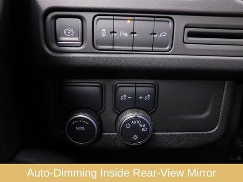 Used 2021 Chevrolet Tahoe LT image 58