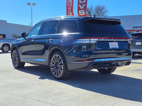 Used 2023 Lincoln Aviator Black Label w/ Class IV Trailer Tow Package AWD/4WD image 8